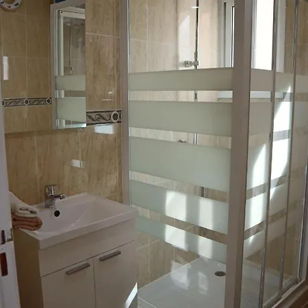 Just To Sleep: Deluxe 2 Bedrooms Appartement *