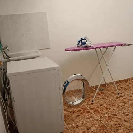 Just To Sleep: Deluxe 2 Bedrooms Appartement *