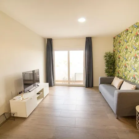 Just To Sleep: Deluxe 2 Bedrooms